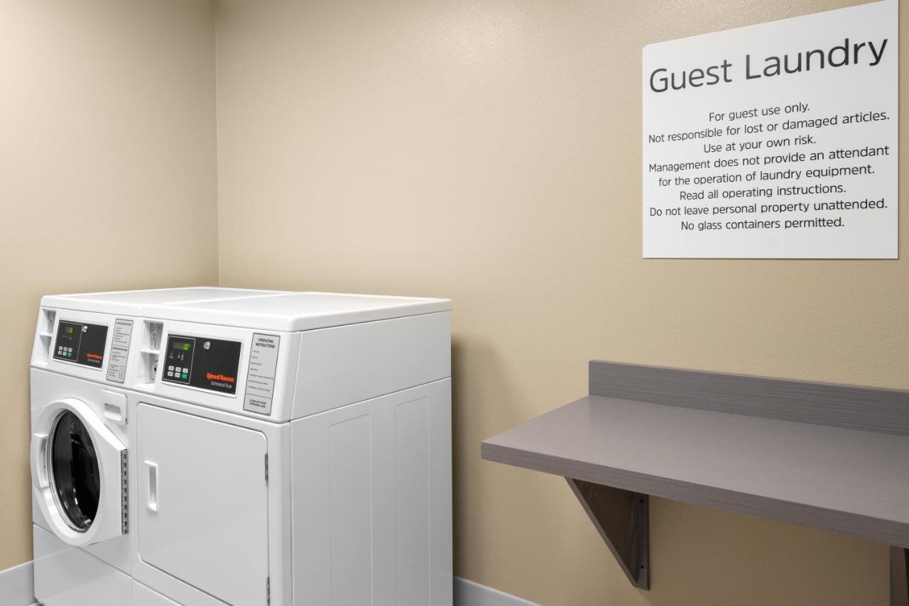 Holiday Inn Express & Suites - Elkhorn - Lake Geneva Area By Ihg Extérieur photo